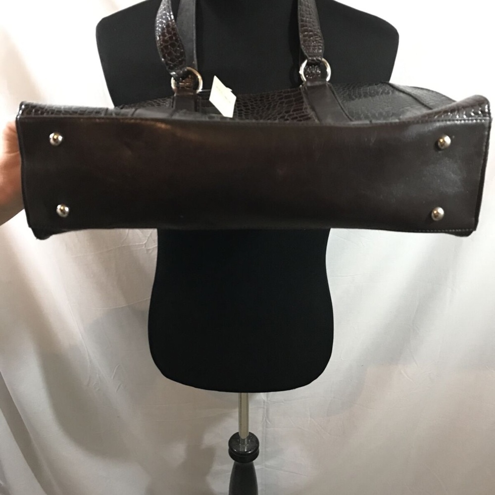 Coldwater Creek brown textured tote - NWT, 11” x 16". - Picture 5 of 5